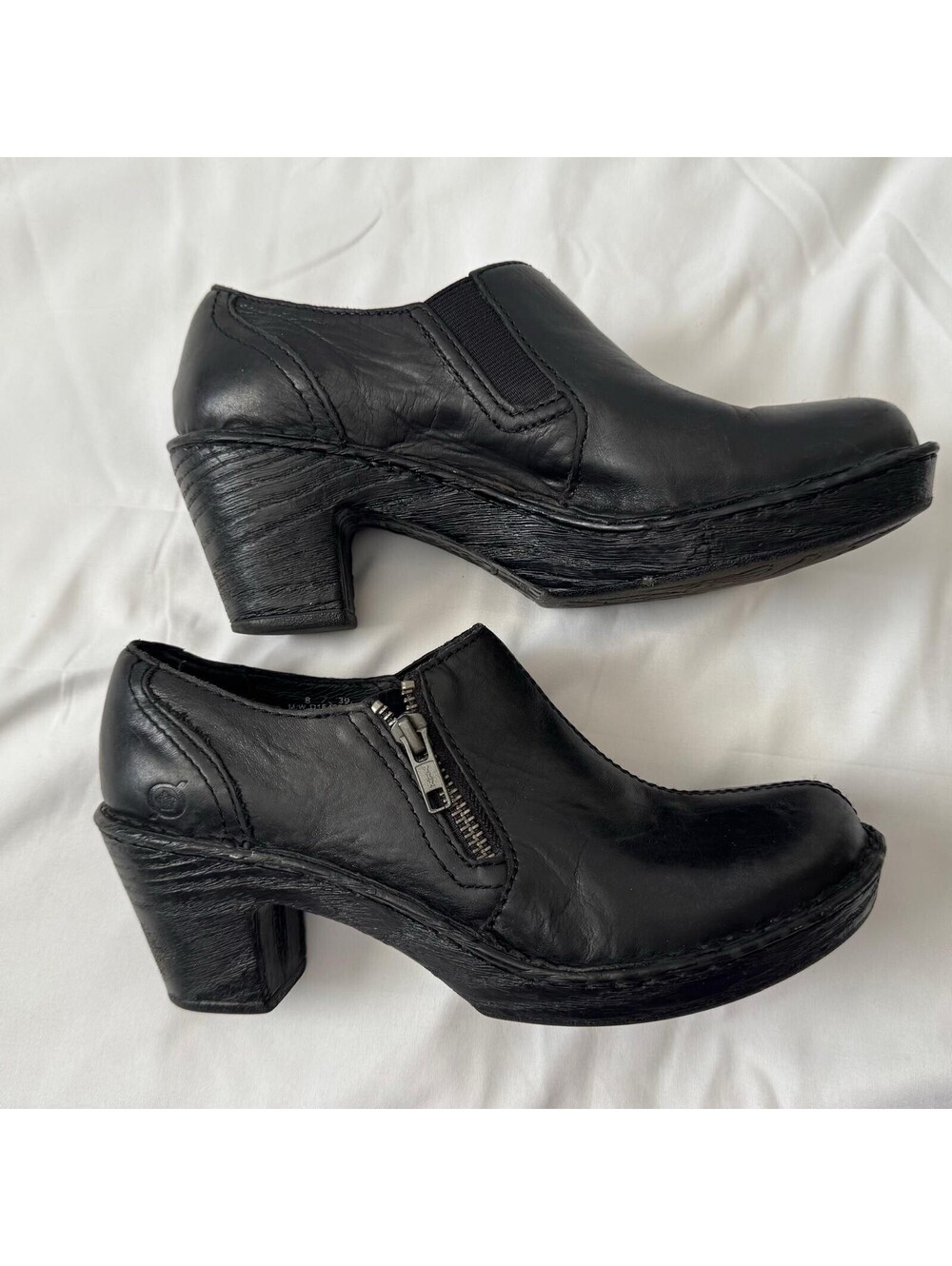 Born Womens 8 Black Leather Clog Heels Ankle Booties Zip Chunky Heel